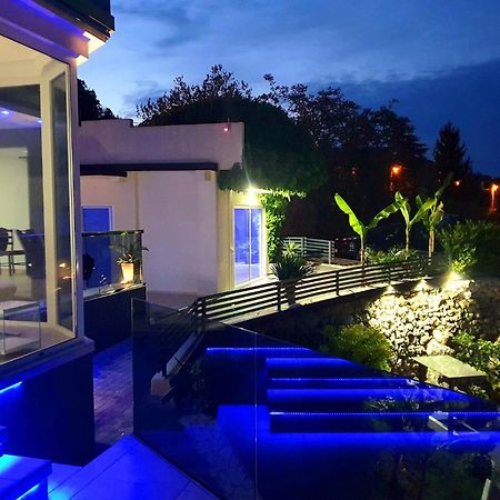 Penthouse Jacuzzi & Pool Apartmants Οπατία Εξωτερικό φωτογραφία