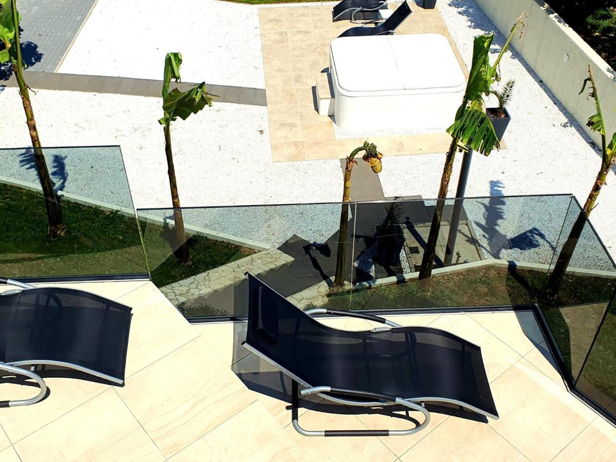 Penthouse Jacuzzi & Pool Apartmants Οπατία Εξωτερικό φωτογραφία