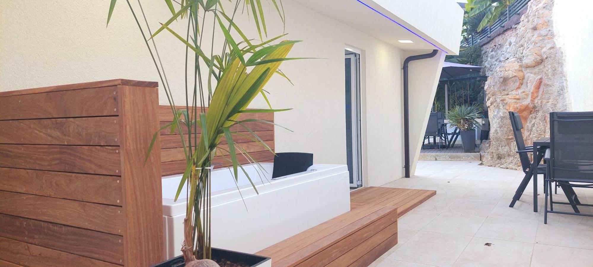 Penthouse Jacuzzi & Pool Apartmants Οπατία Εξωτερικό φωτογραφία