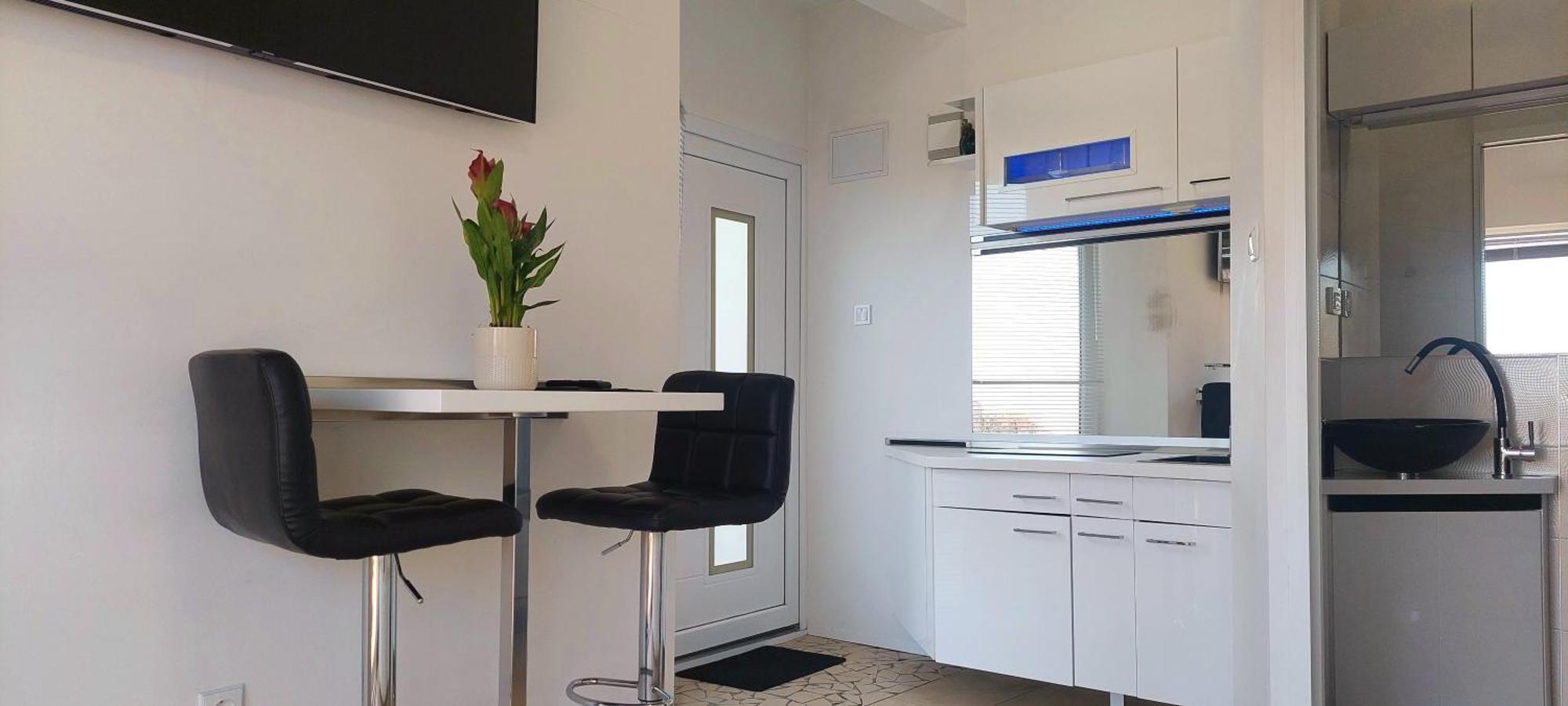 Penthouse Jacuzzi & Pool Apartmants Οπατία Εξωτερικό φωτογραφία
